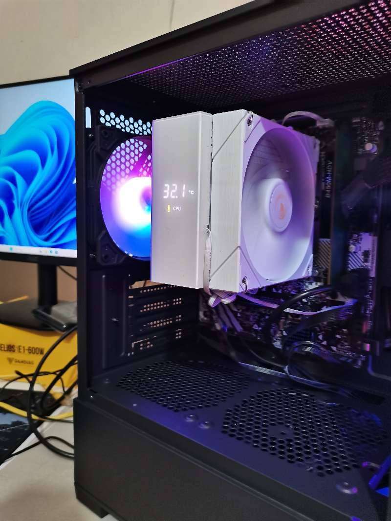 Ryzen 5 Pro 4650G | 8GB DDR4 | 1TB | Windows 11