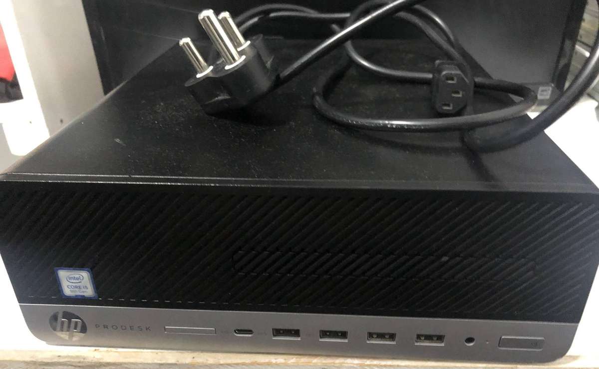Bargain price reduced R1600 no hdd hp prodesk gs i3 8th gen ddr4 16gb ram , R1800with 500gb hdd