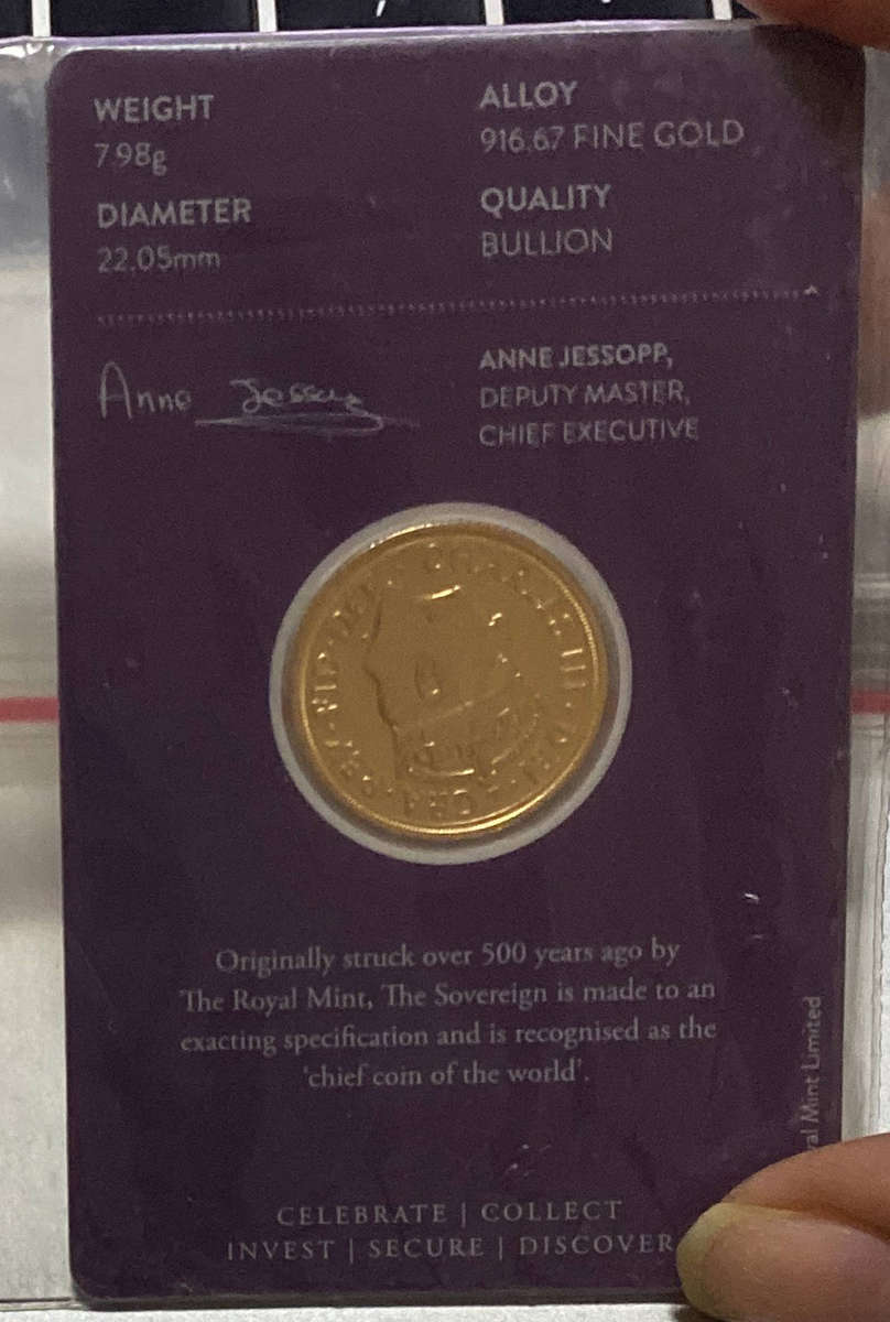Modern Gold Sovereign  King Charles III  Bullion Coin