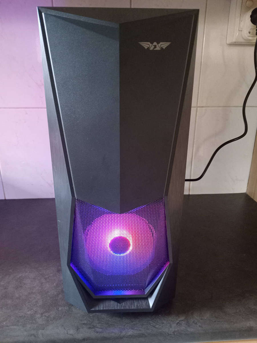 i7 6700/32GB RAM/GTX 1660 Super Mid-Range Gaming PC