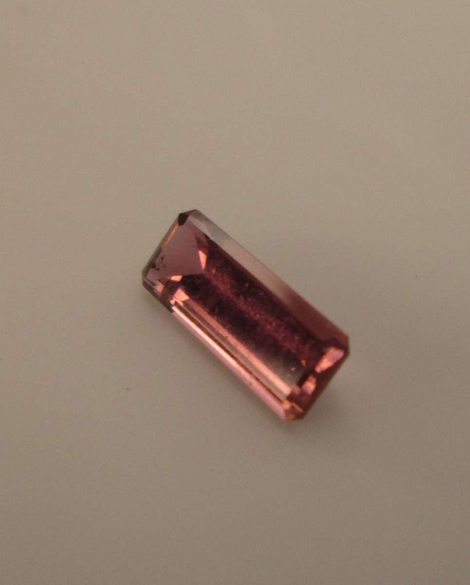 Purplish pink Tourmaline 1.093ct (EGL Certified)