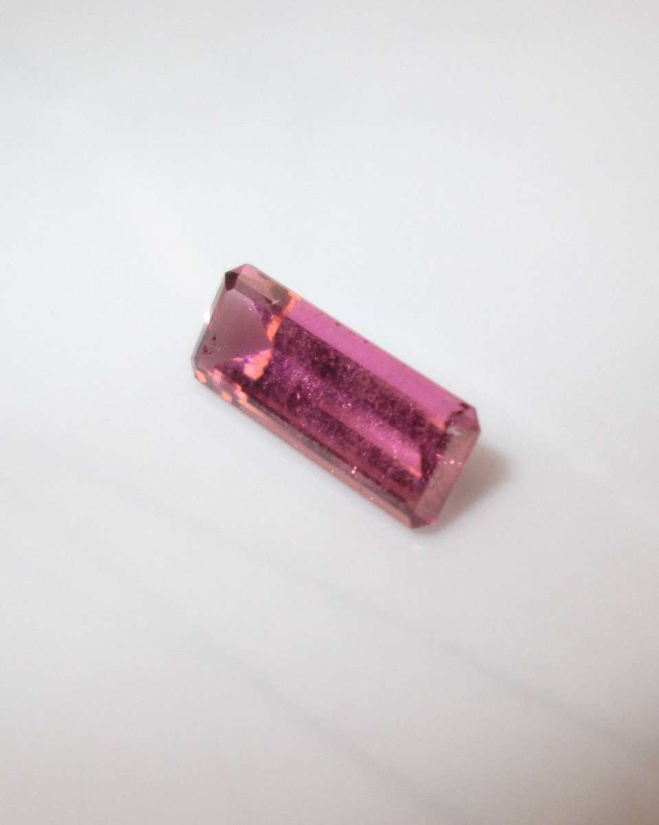 Purplish pink Tourmaline 1.093ct (EGL Certified)