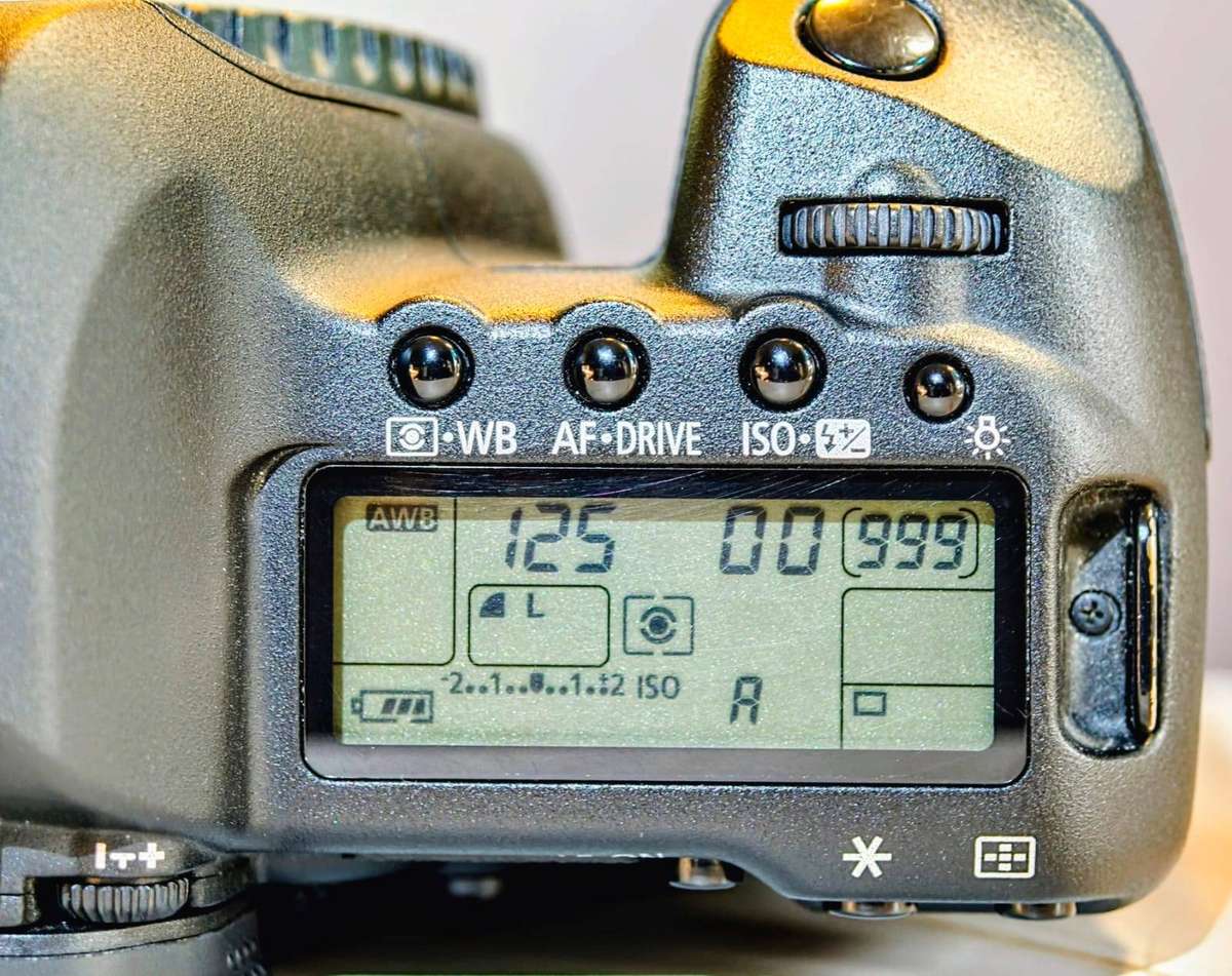 CANON E0S ¦ 5D ¦ MARK II ¦ CAMERA