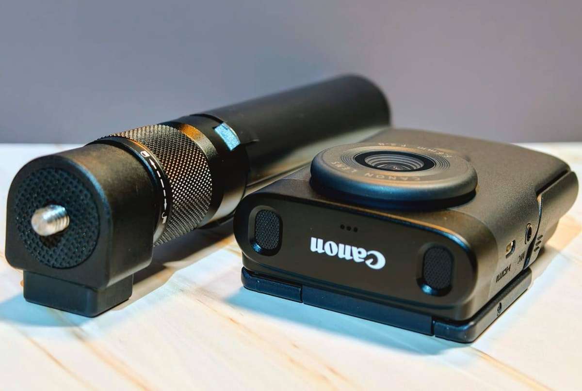 CANON POWERSHOT V10 CAMERA