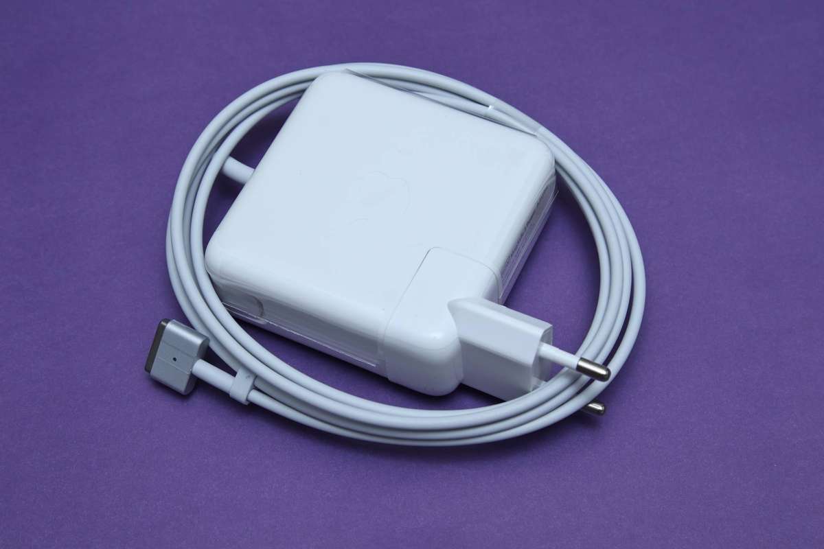 Original Apple 60W MagSafe 2 T-Shape Charger for MacBook  Model A1435 (NEW)