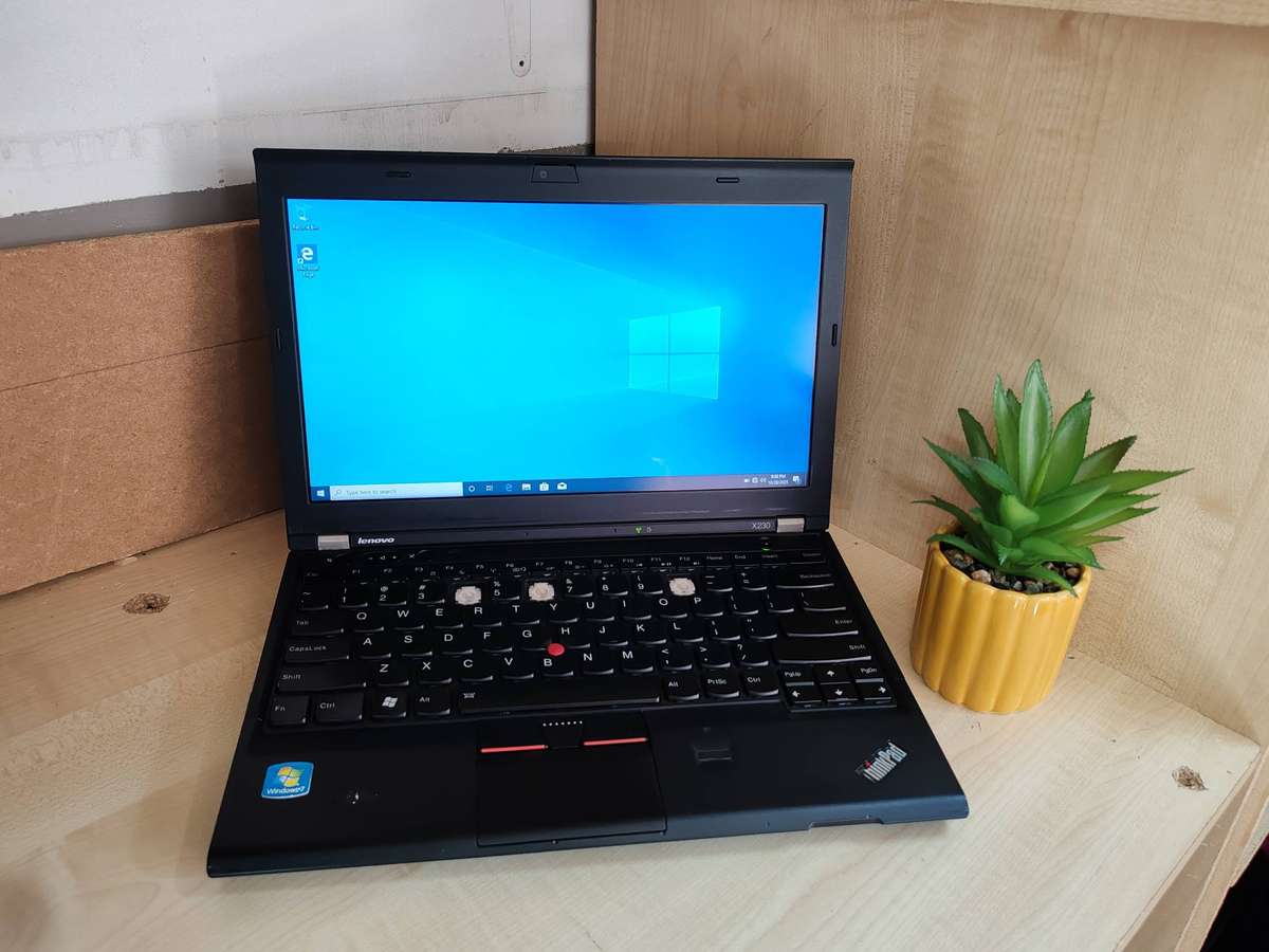 LENOVO X230 CORE I5 3RD GENERATION 12GRAM 500HDD