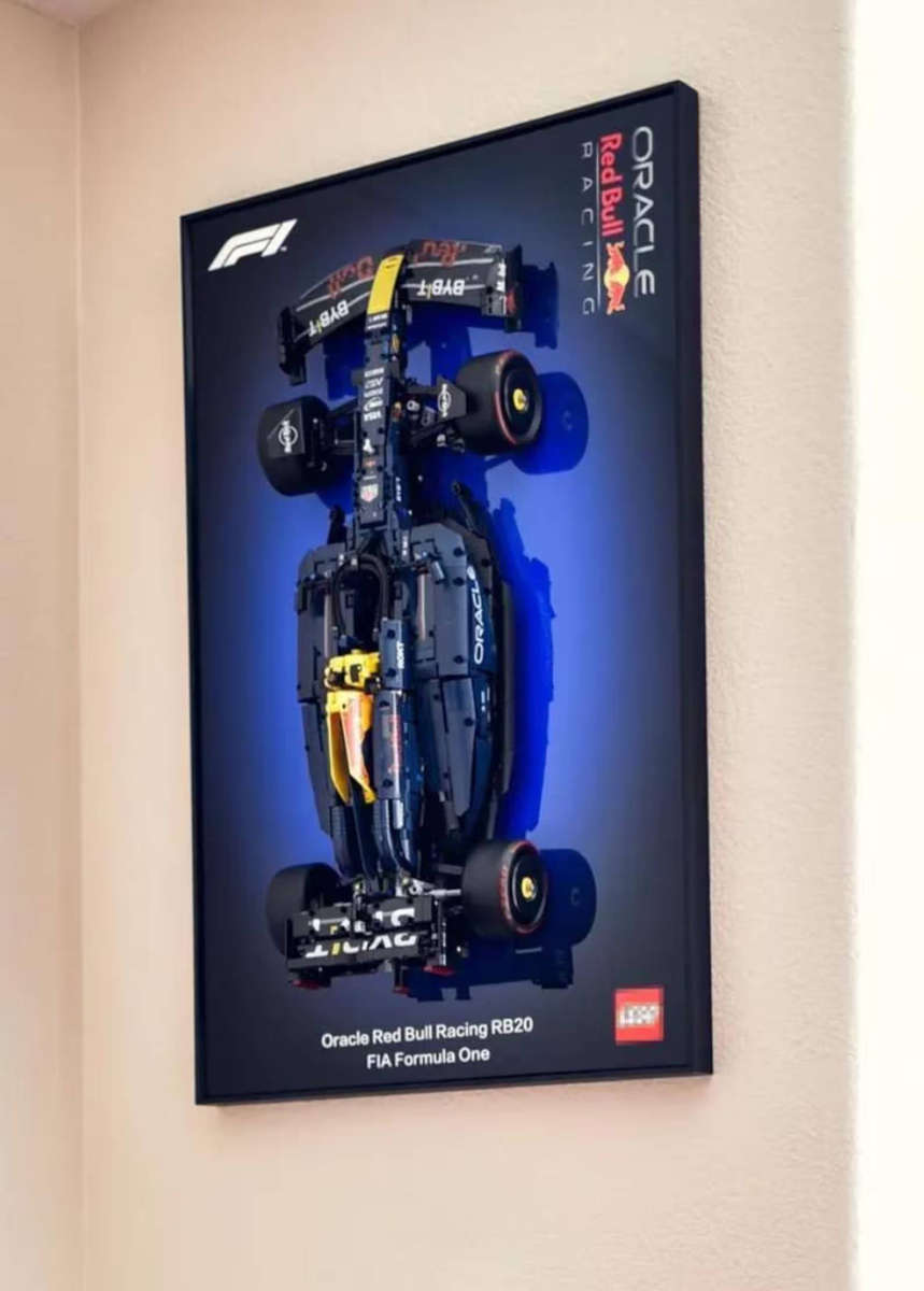 DF Studios | Lego F1 Technic Legends Display Set | PREMIUM RANGE