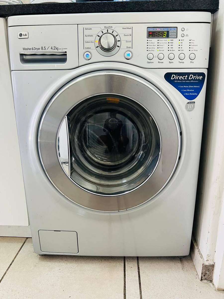 LG 8.5kg Wash and Dryer Combo 2-in-1 - Secondhand