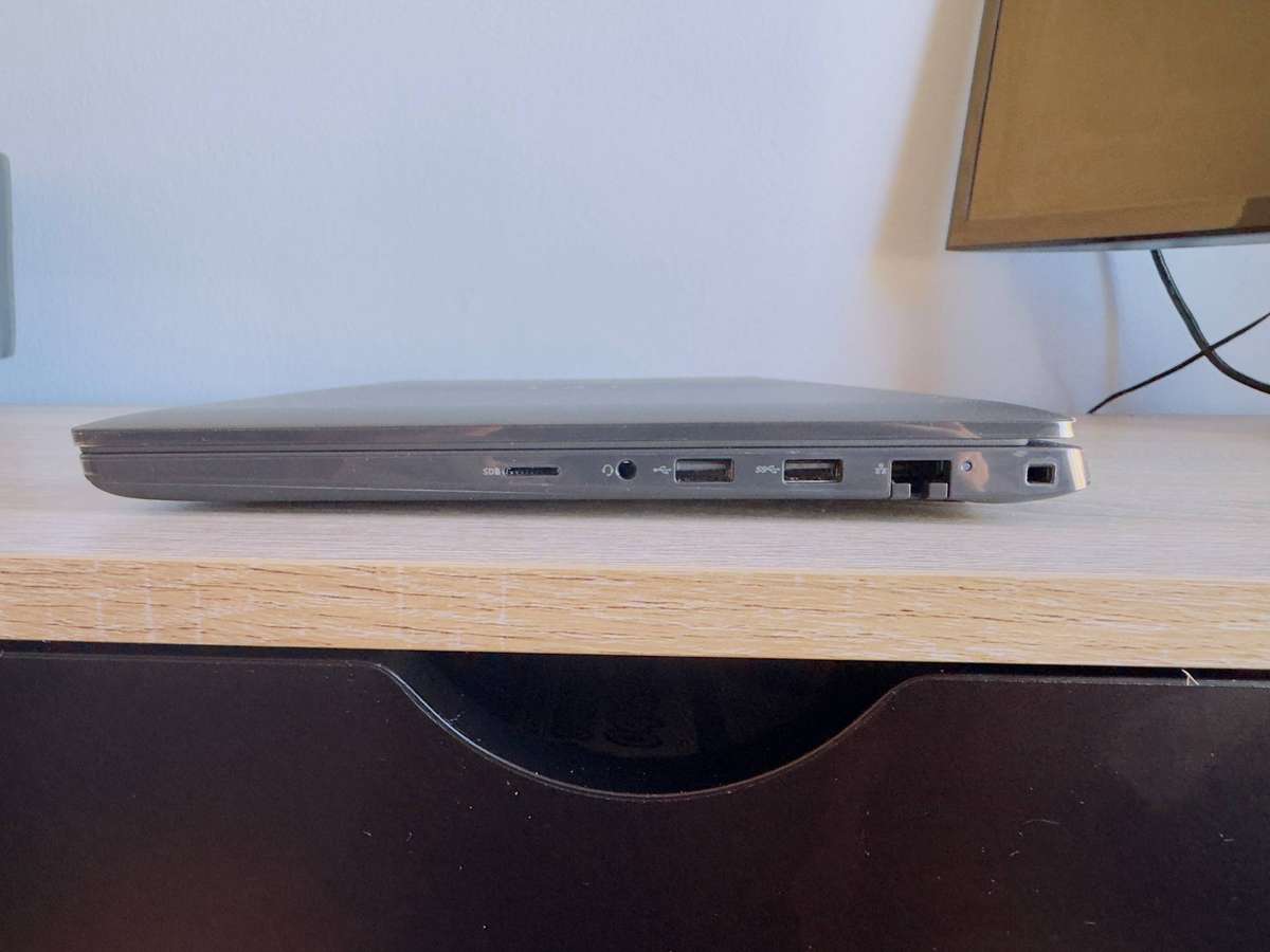 Dell Latitude 3420 14-inch Core i5-1145G7 8GB RAM 256GB SSD Win 11 Pro