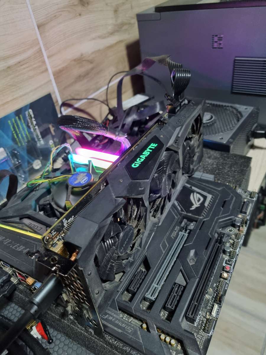 GIGABYTE NVIDIA GeForce RTX 2070