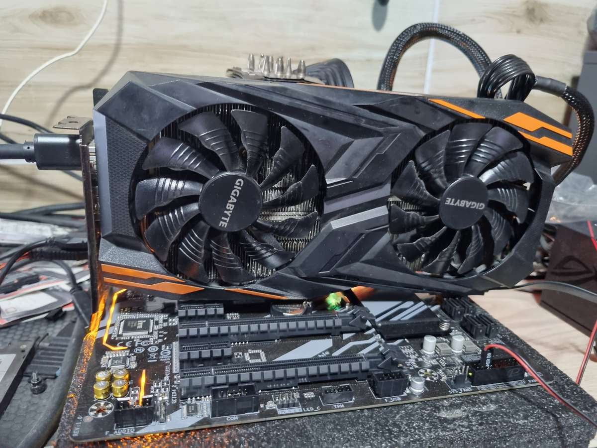 Gigabyte Rx56 Vega Gaming 8gb