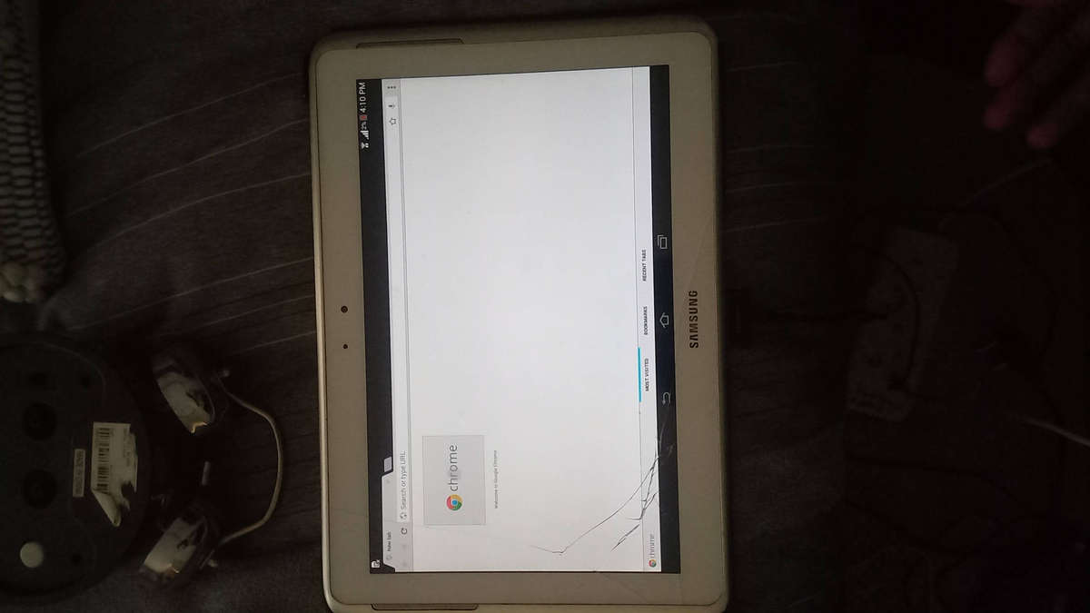 Samsung Galaxy Note 10.1 GT-N8000 32GB with S Pen included. *For Projects, Working Condition*