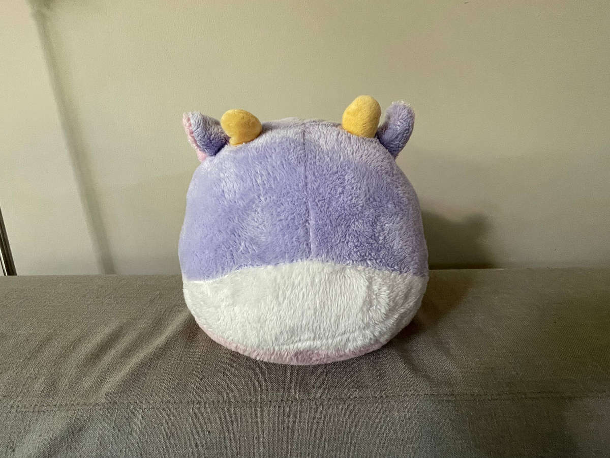 Fluffnest Puffpals plushie, Buster cow