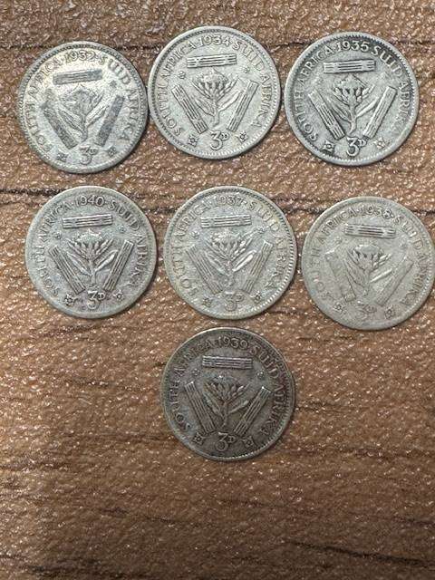 S A UNION THREE PENCE  TICKY SILVER YEAR 1932/34/35/37/38/39/40
