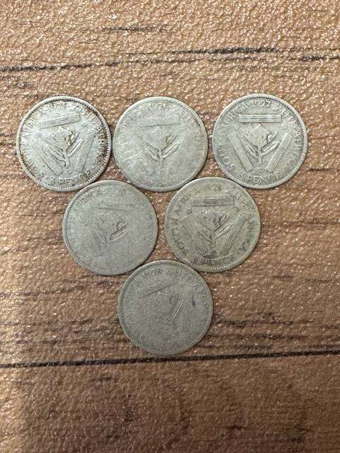 A UNION THREE PENCE ( TICKY) YEAR 1925/26/27/28/29/29  TOTAL 6