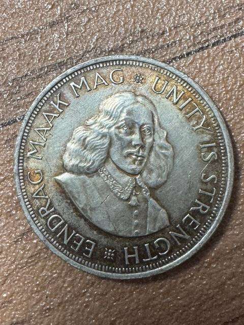 S.A.UNION FIVE SHILLINGS SILVER 1964