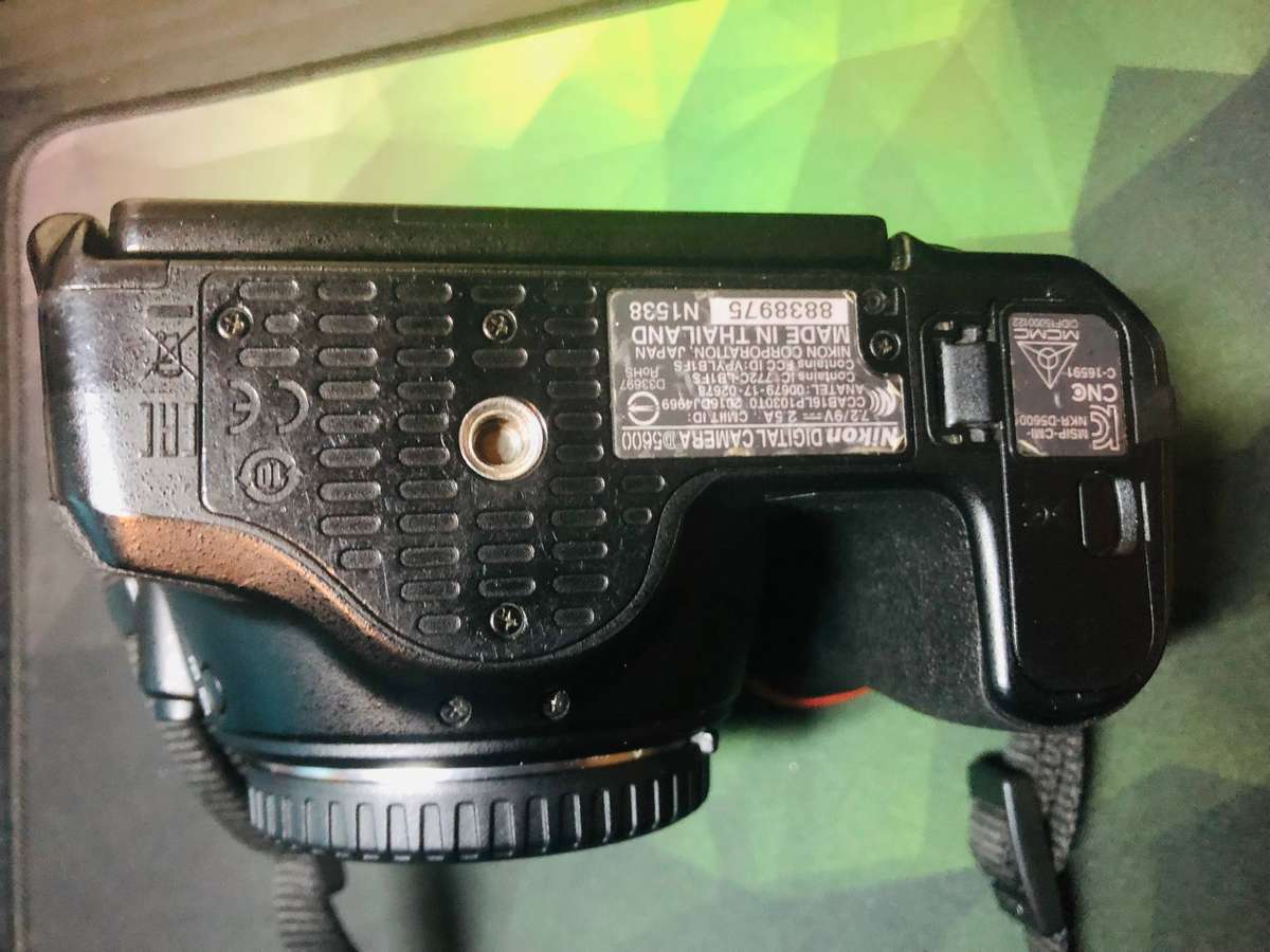 Camera Nikon D5600