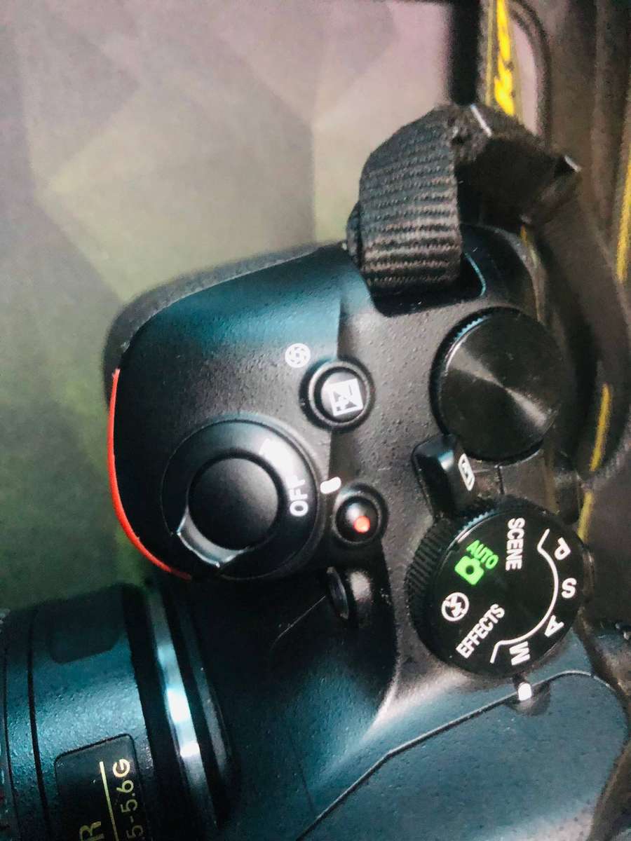 Camera Nikon D5600