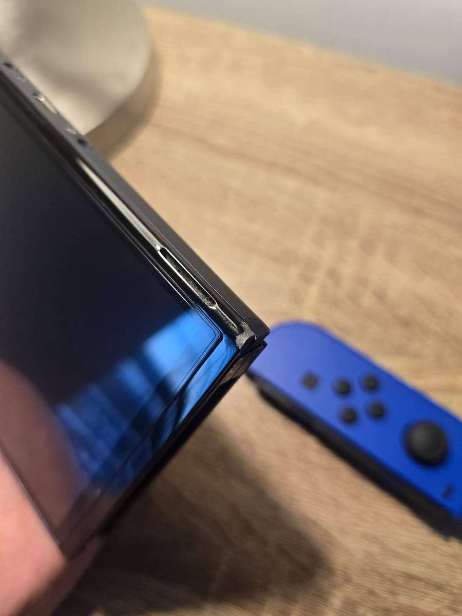 Nintendo Switch OLED | Blue & Green Joy-Con