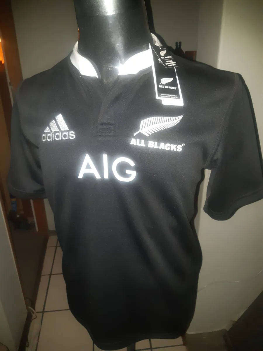 2011 All Blacks Rugby World Cup Jersey.