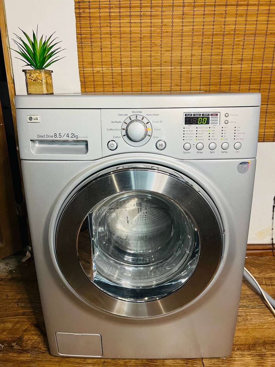 LG 2-in-1 washing machine and dryer combo - secondhand, working condition
