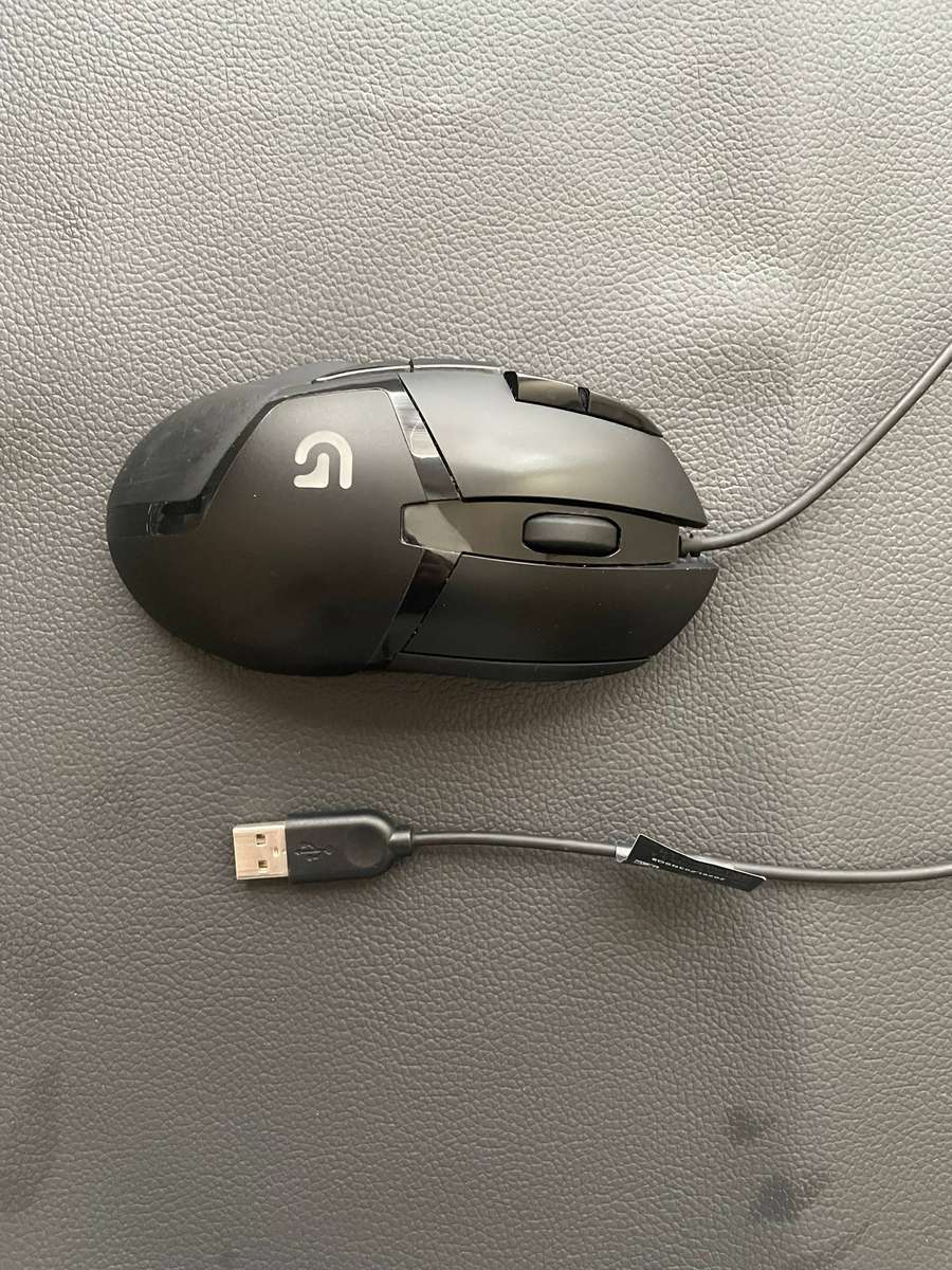 Logitech G402 Hyperion Fury Gaming Mouse Wired