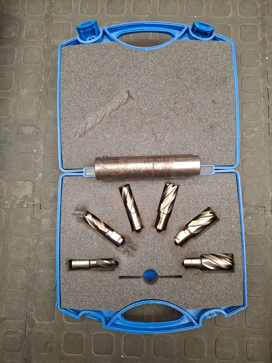 MAKITA Mag drill & cutter set