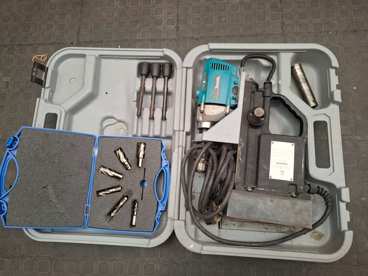 MAKITA Mag drill & cutter set