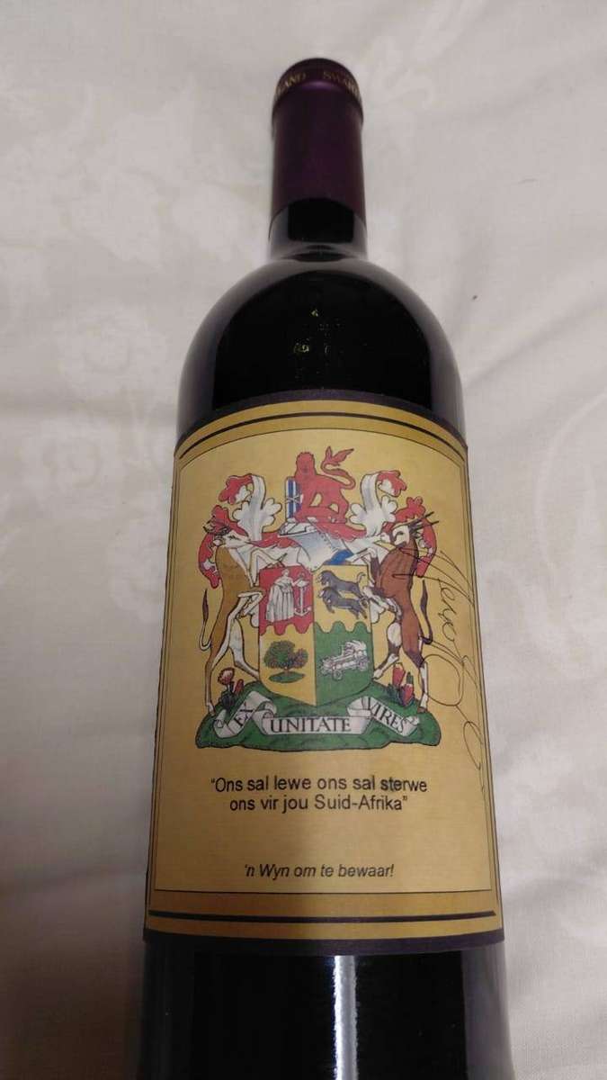 Wine collection Signed by AWB leader Eugène Terre'Blanche