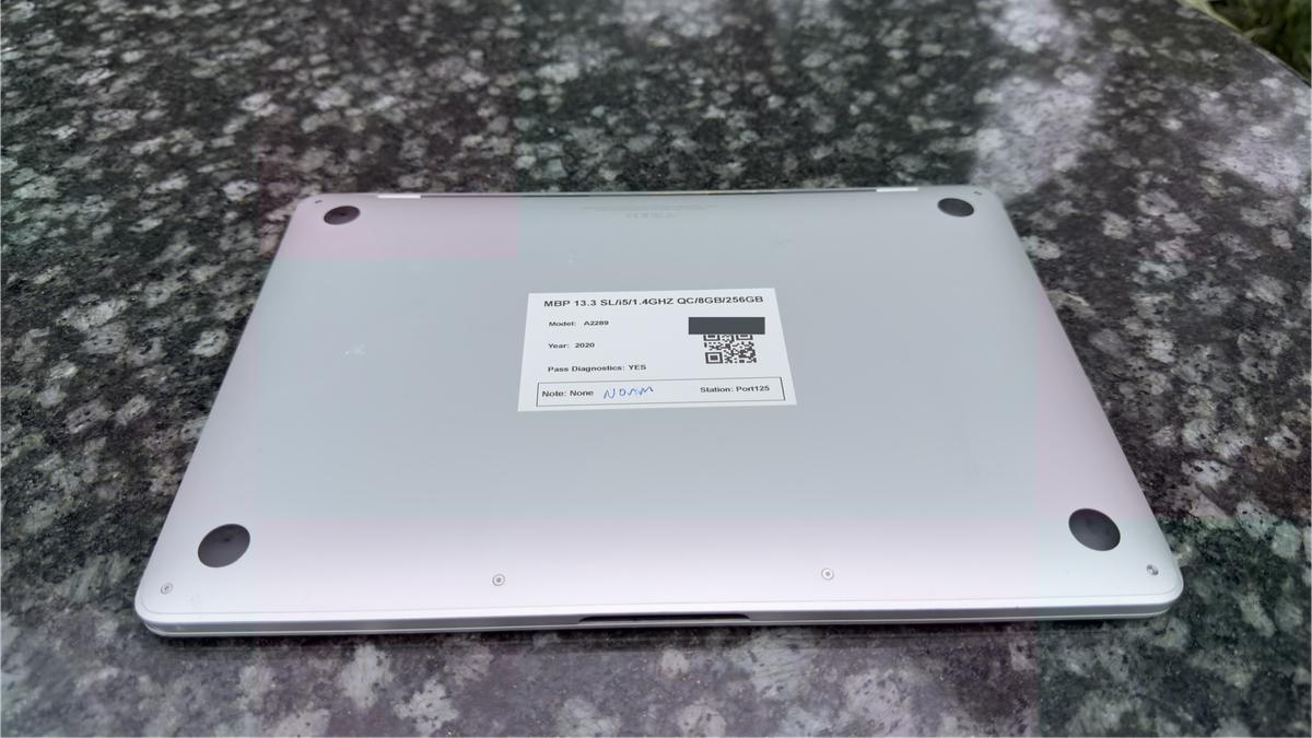 APPLE MACBOOK PRO 13.3 | CORE I5 | 1.4GHZ | 8GB RAM | 256 GB SSD | 2020