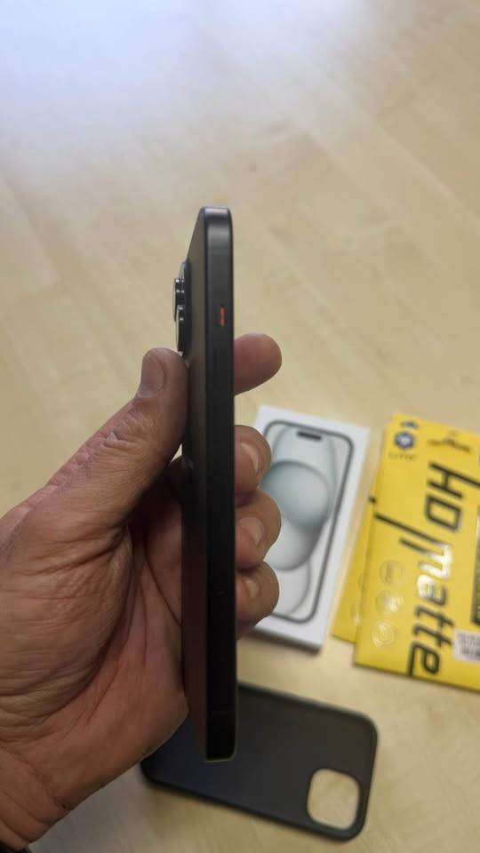 Iphone 15 128 Gig in Excellent Condition