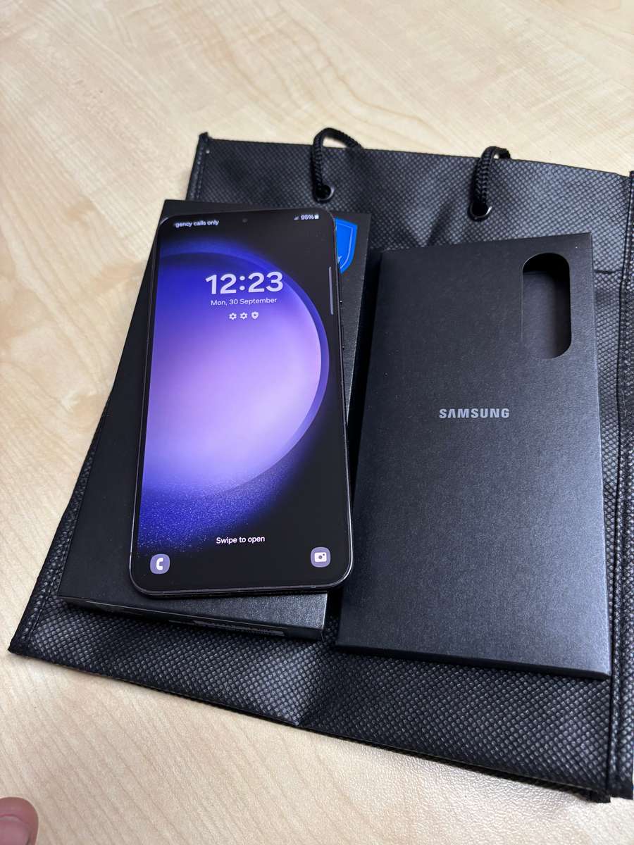 Samsung Galaxy S23 Plus 256 Gig Phantom Black - Price Drop