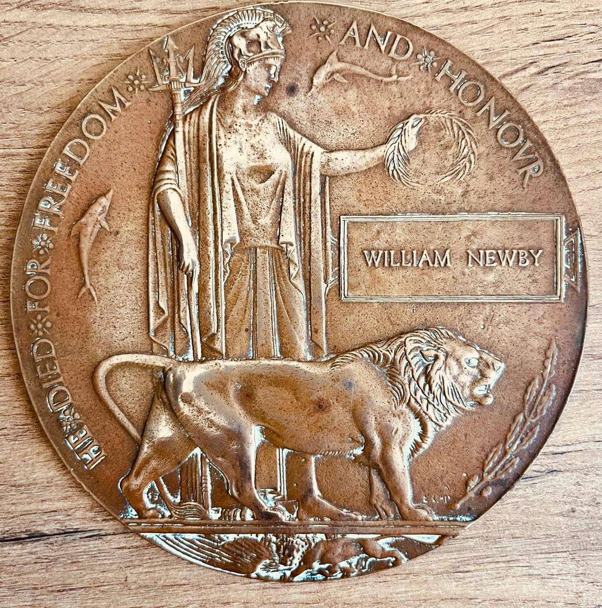 WW1 Dead Mans Penny Memorial Plaque Solid Bronze 120mm