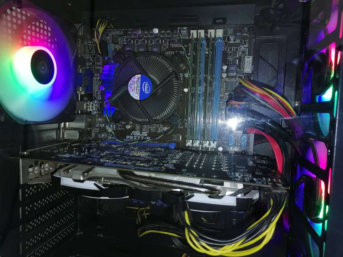 Radeon RX 580 4G Armor OC