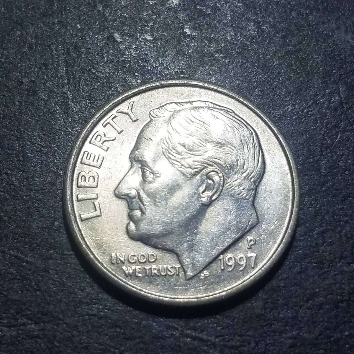 1997 USA Dime -    Philadelphia Mintmark - 1237
