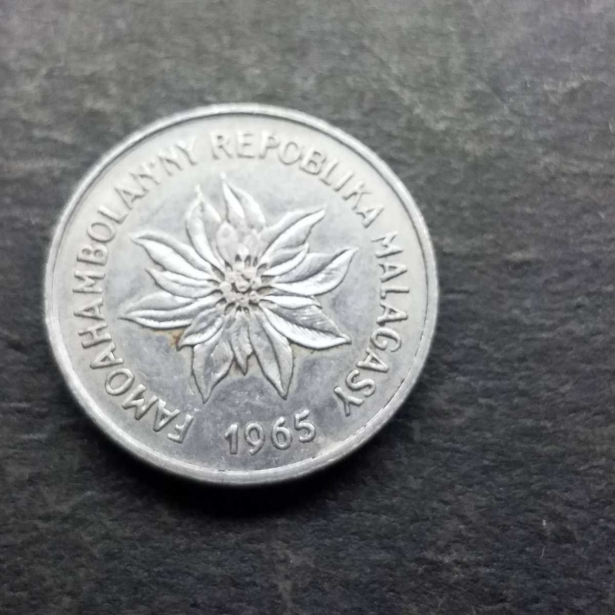 1965 Madagaskar 2 Franc - 1509
