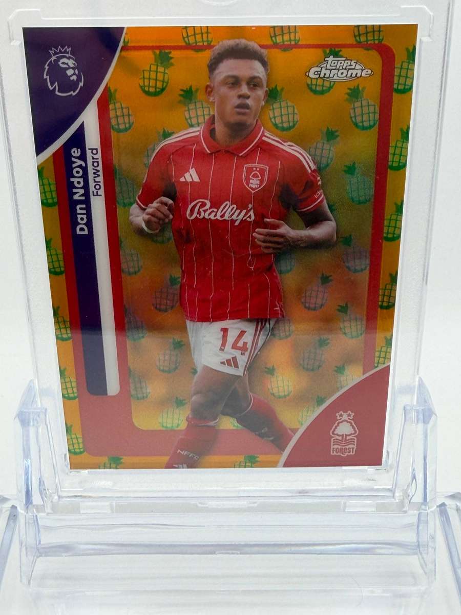 2026 Topps Chrome Premier League Rare Pineapple Insert Card Dan Ndoye Nottingham Forest