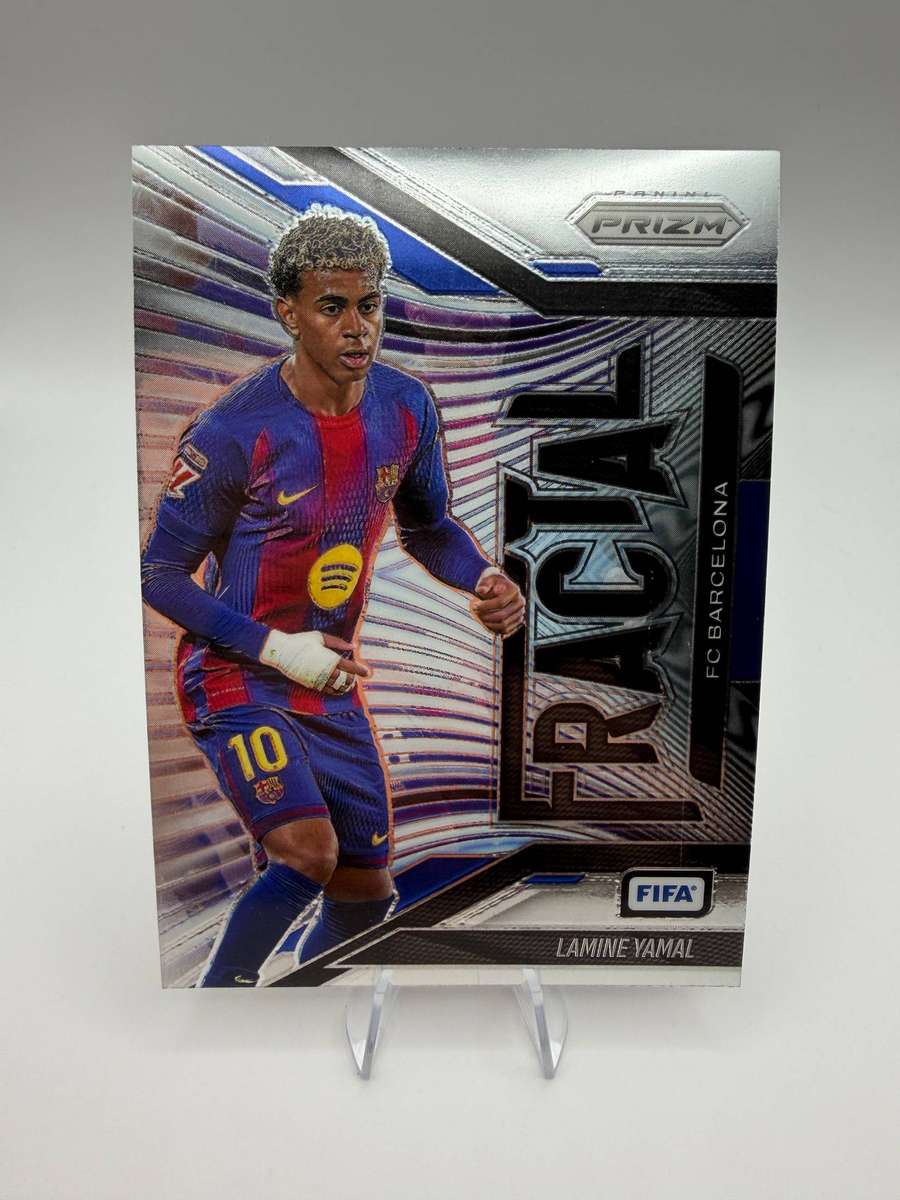 2025-26 Panini FIFA Fractal Lamine Yamal