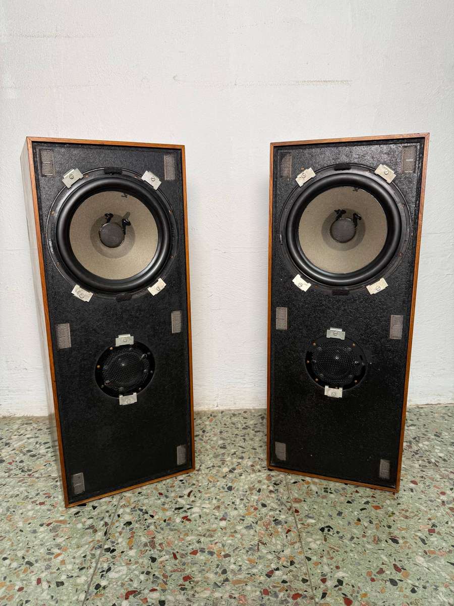 Bang & Olufsen Beovox 2600 Speakers  Excellent Condition