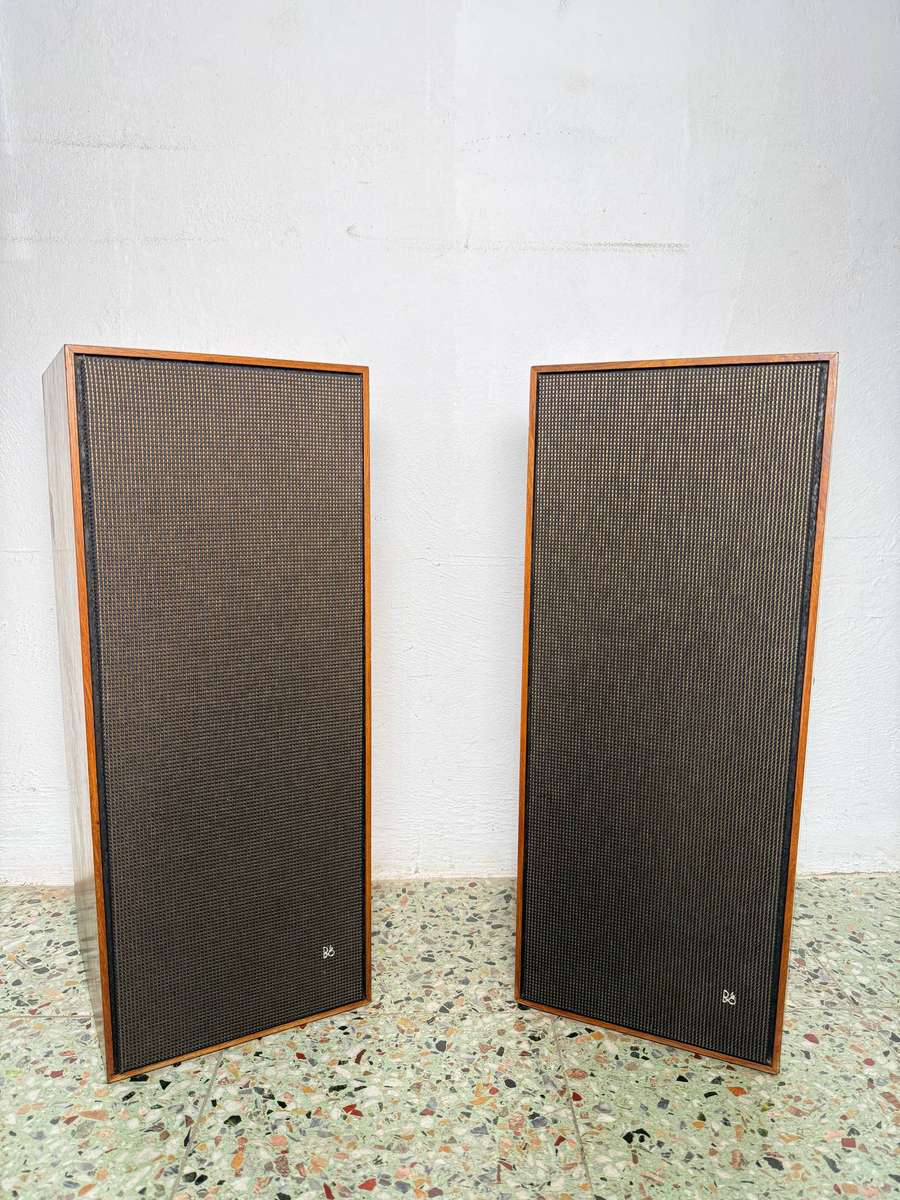 Bang & Olufsen Beovox 2600 Speakers  Excellent Condition