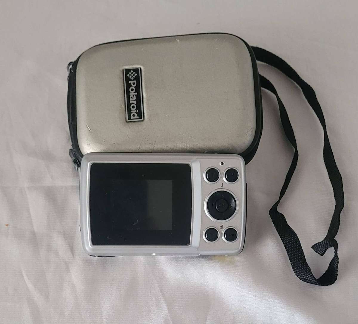 Polaroid PDC220 5.0 Megapixel Digital Camera  Tested Working, with Case