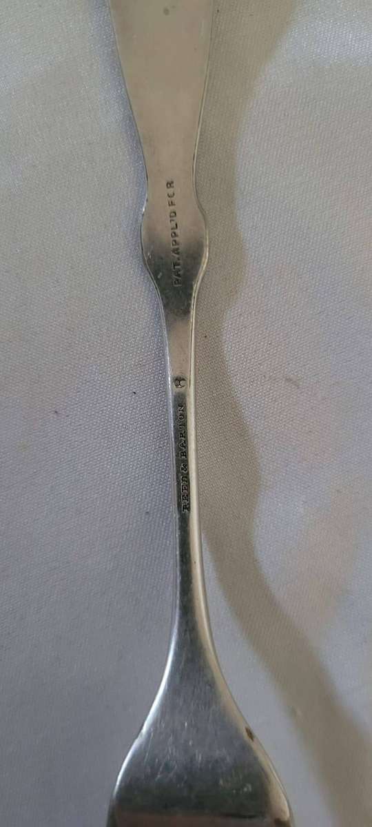 ANTIQUE REED & BARTON NON SIBI SILVER-PLATED DINNER FORKS  Set of 6