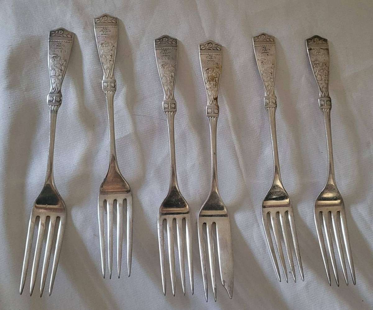 ANTIQUE REED & BARTON NON SIBI SILVER-PLATED DINNER FORKS  Set of 6