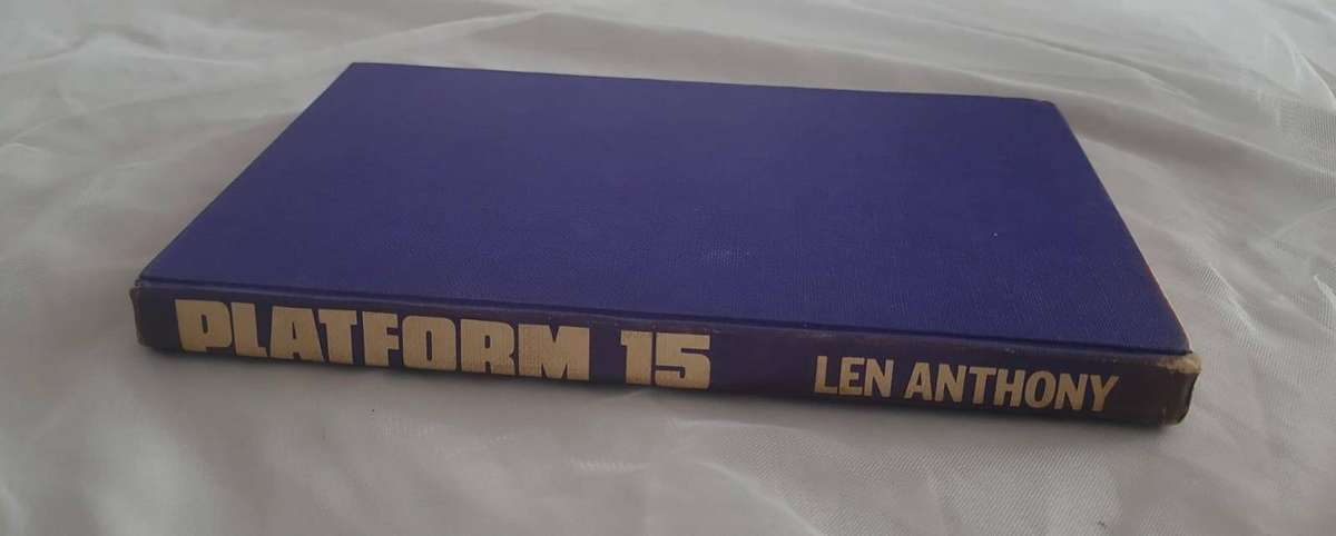 Platform 15 Len Anthony 1976 Ons Eie Boekklub Afrikaans Novel