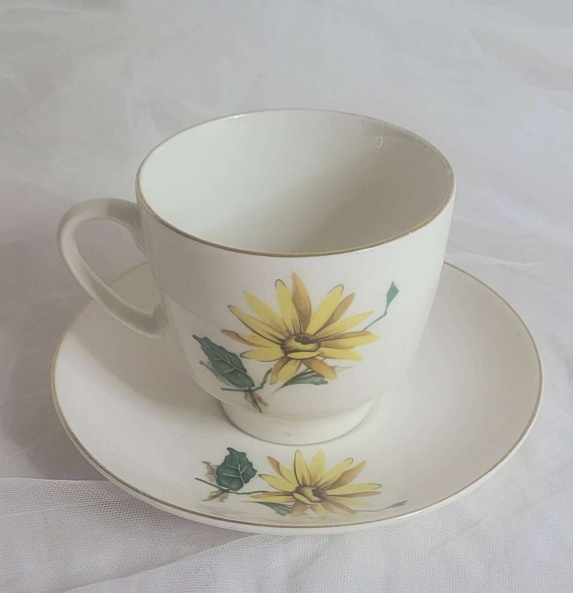 Constantia Fine China RSA Vintage Tea Cups & Saucers x3  Sunflower Pattern