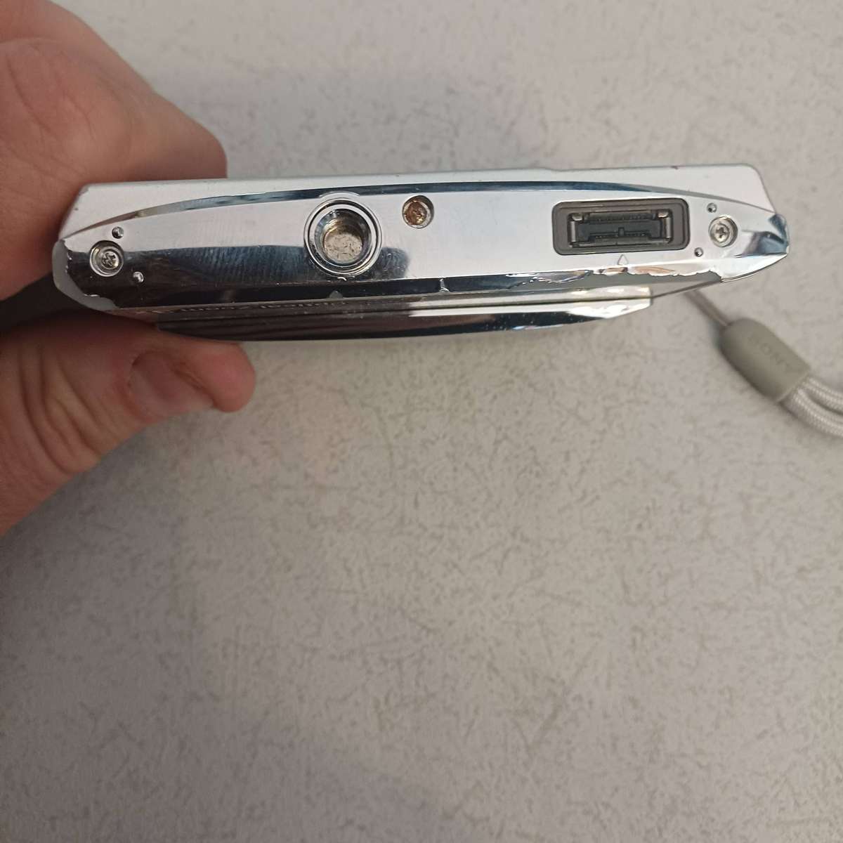 Sony Camera Duo - no power cables
