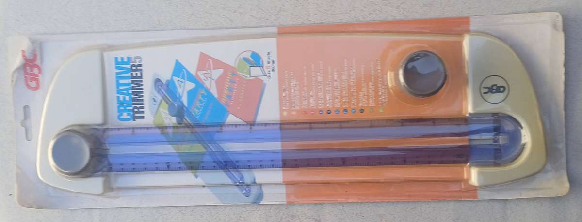 Creative Trimmer 5 Multi-function rotary paper trimmer  5-in-1