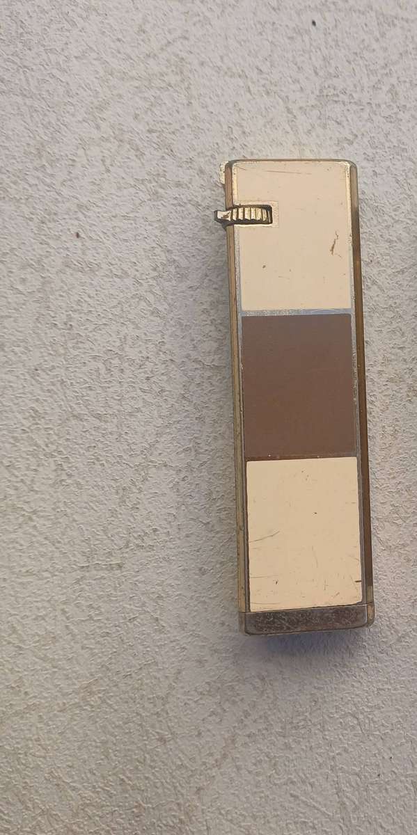 Vintage Ruslite Butane Lighter