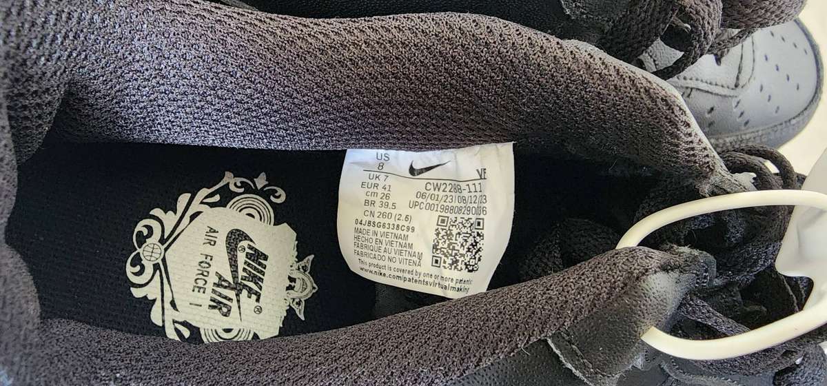 Nike Air Force 1 '07 Low Size UK 7 Triple Black