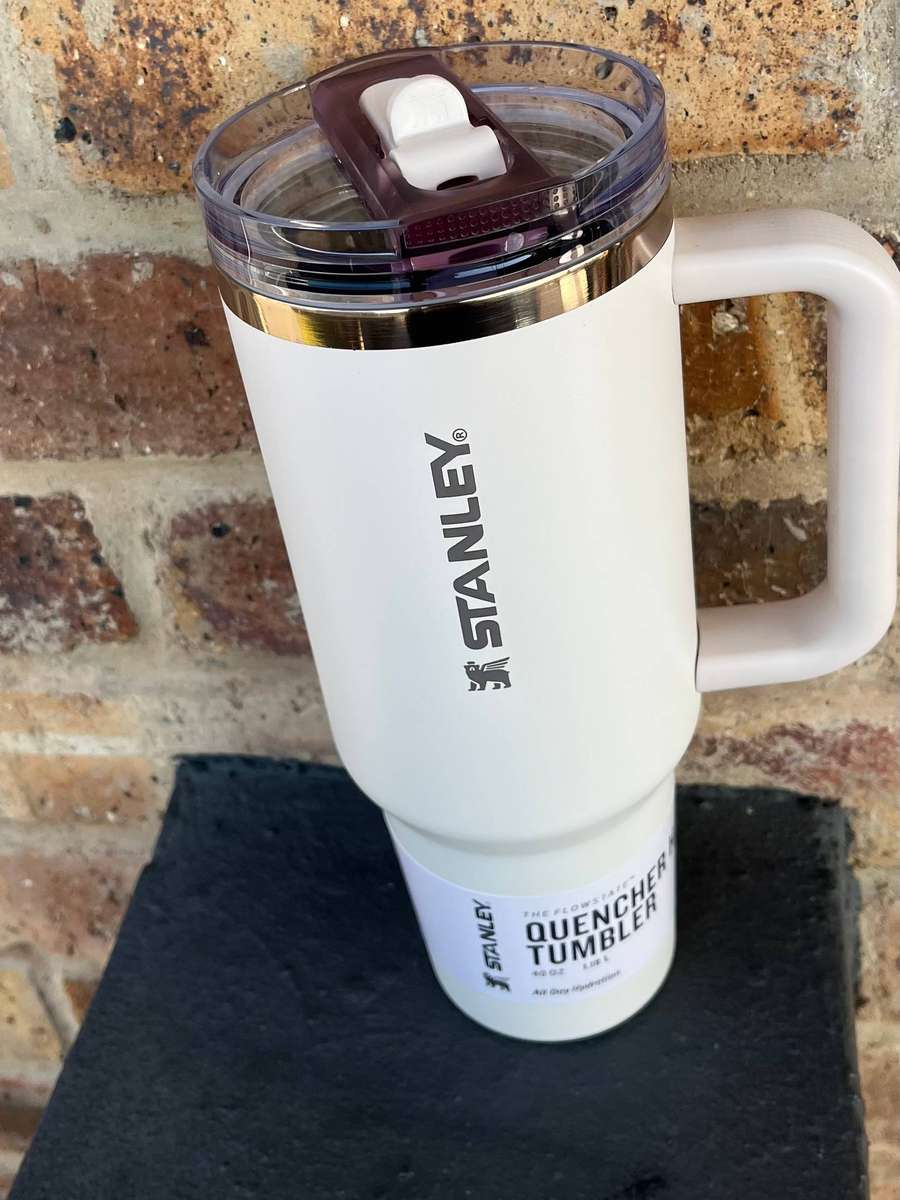 Stanely Quencher leakproof  water bottle